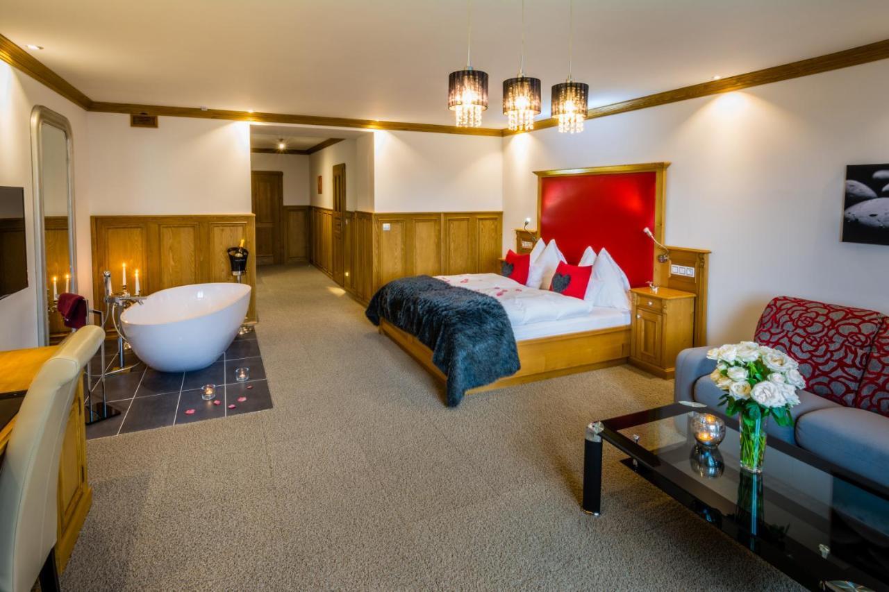Wellness Hotel V Nebi Kořenov Extérieur photo