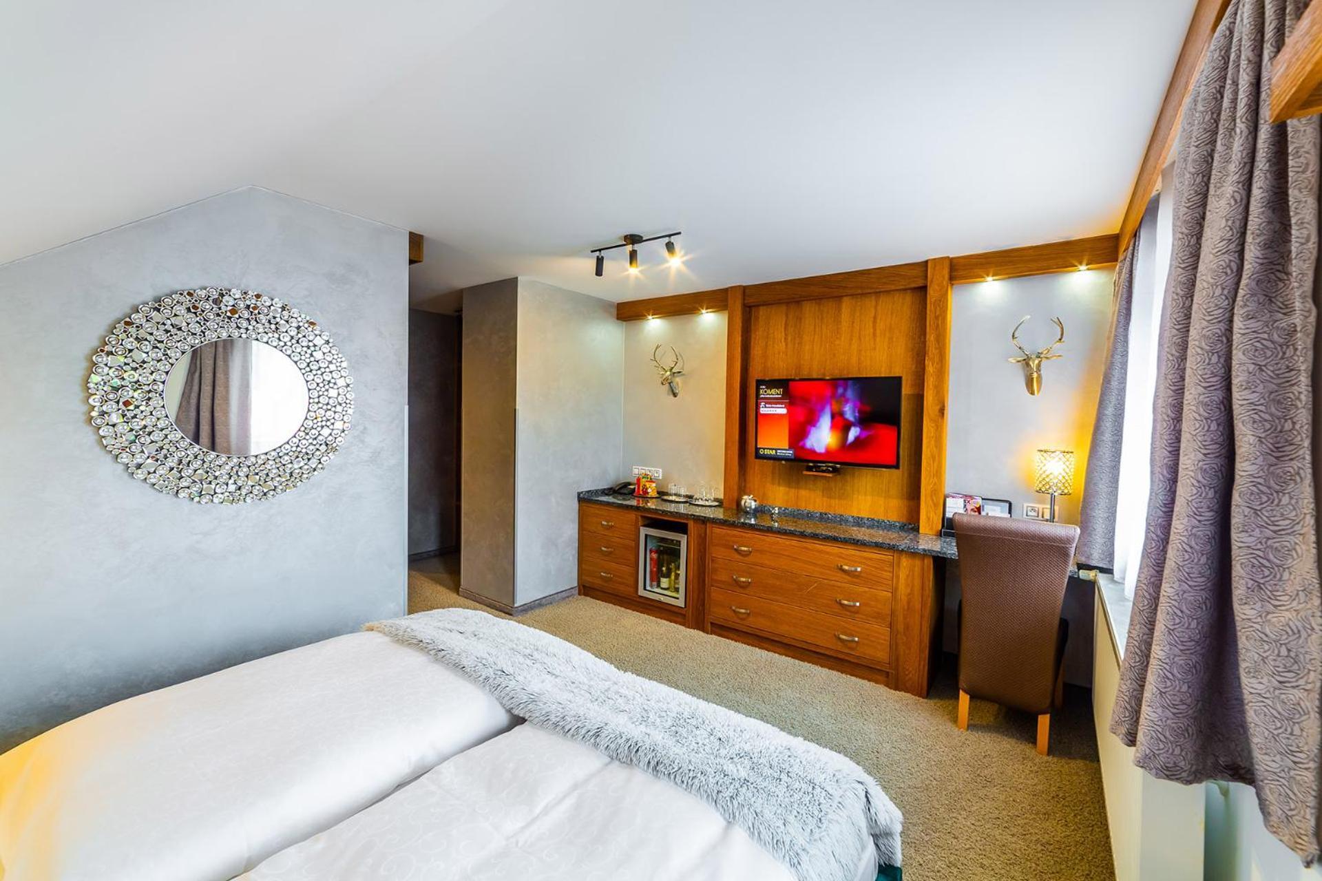 Wellness Hotel V Nebi Kořenov Extérieur photo