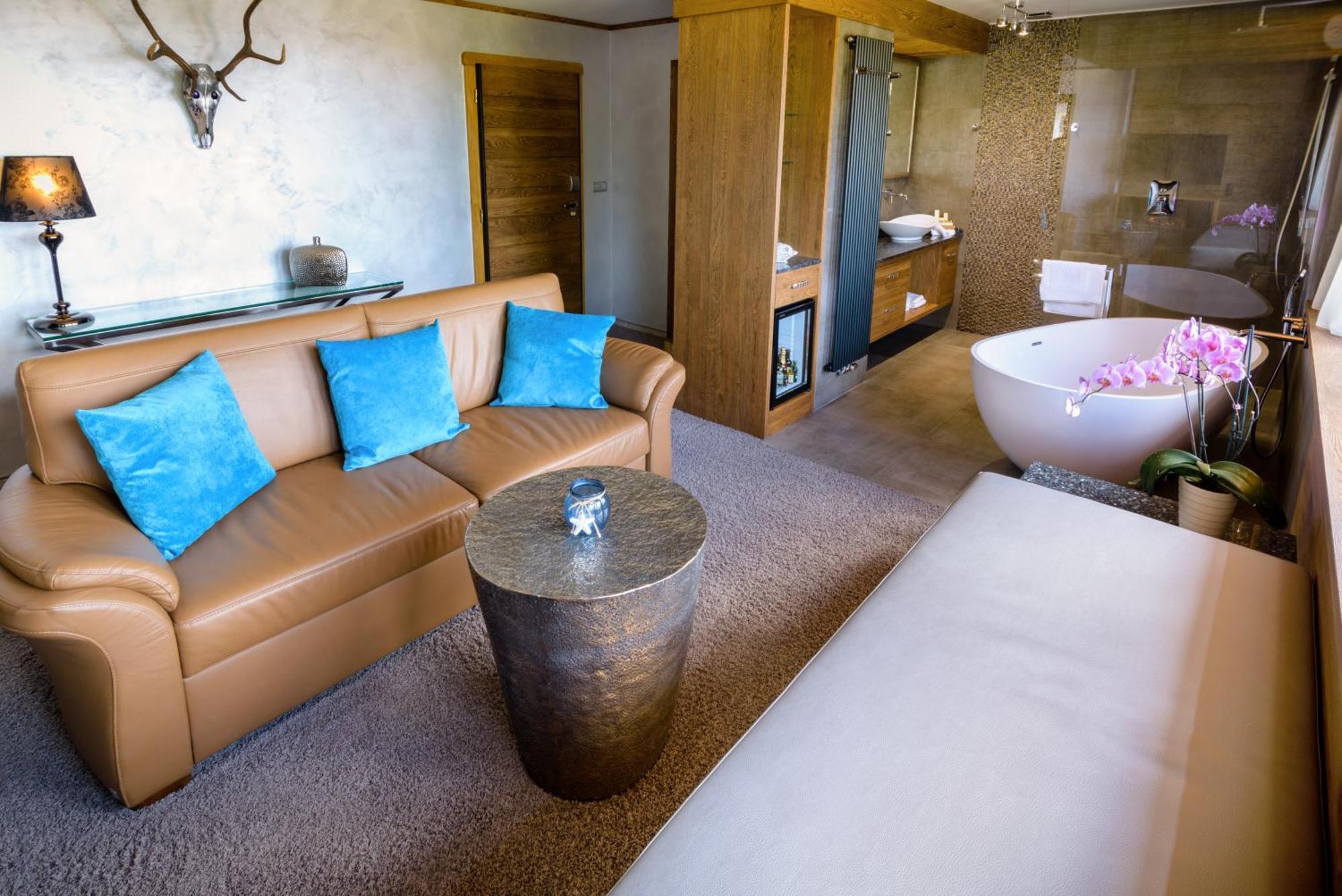 Wellness Hotel V Nebi Kořenov Extérieur photo
