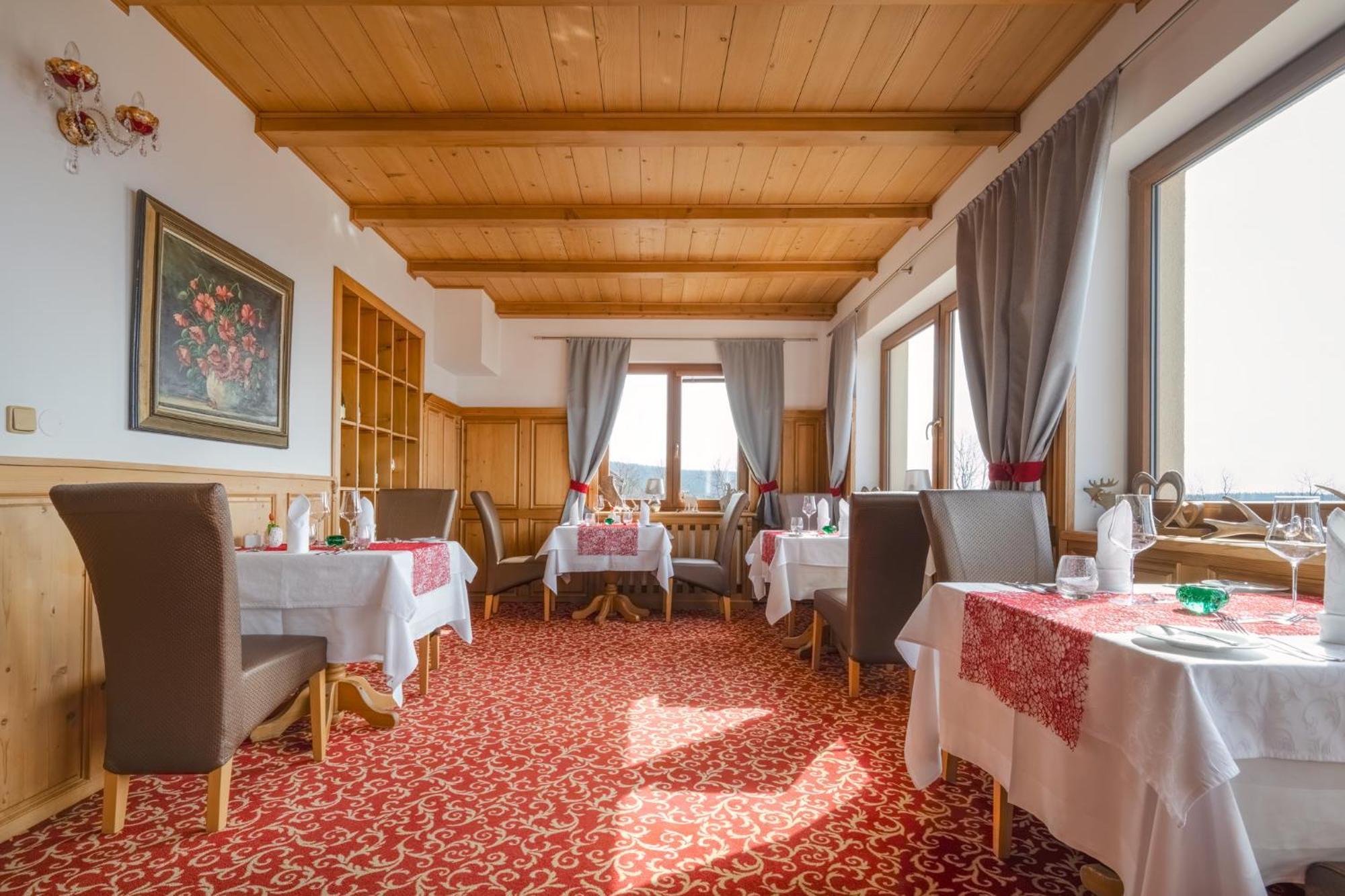 Wellness Hotel V Nebi Kořenov Extérieur photo